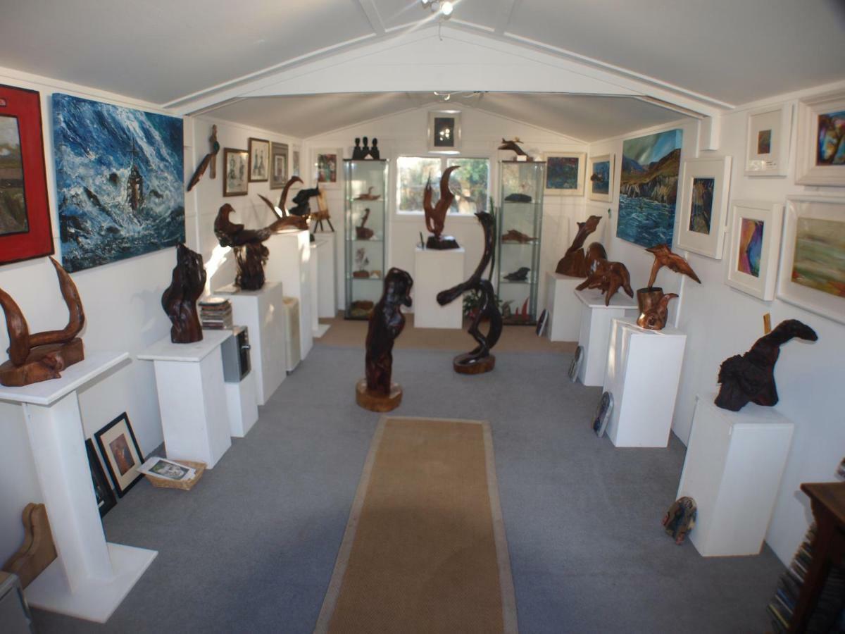 Lakefield Gallery Keel  Exteriör bild